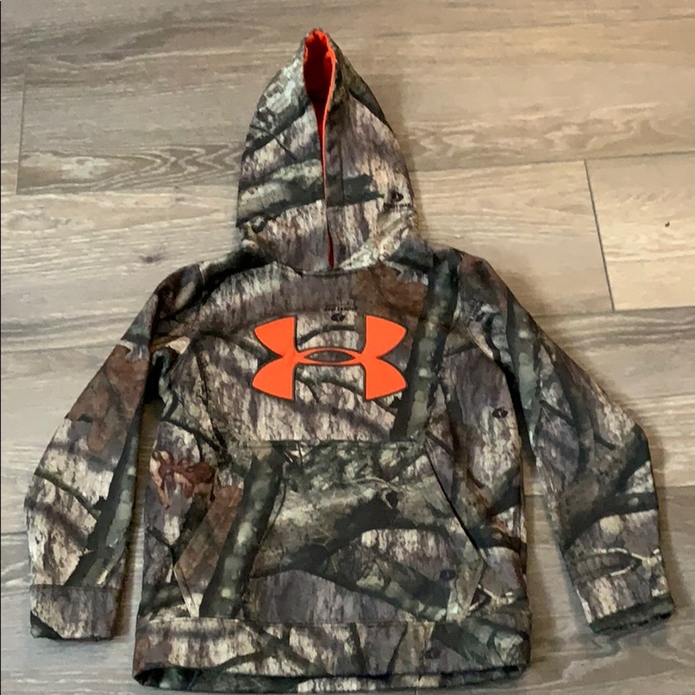 Under Armour mossy oak sweatshirt